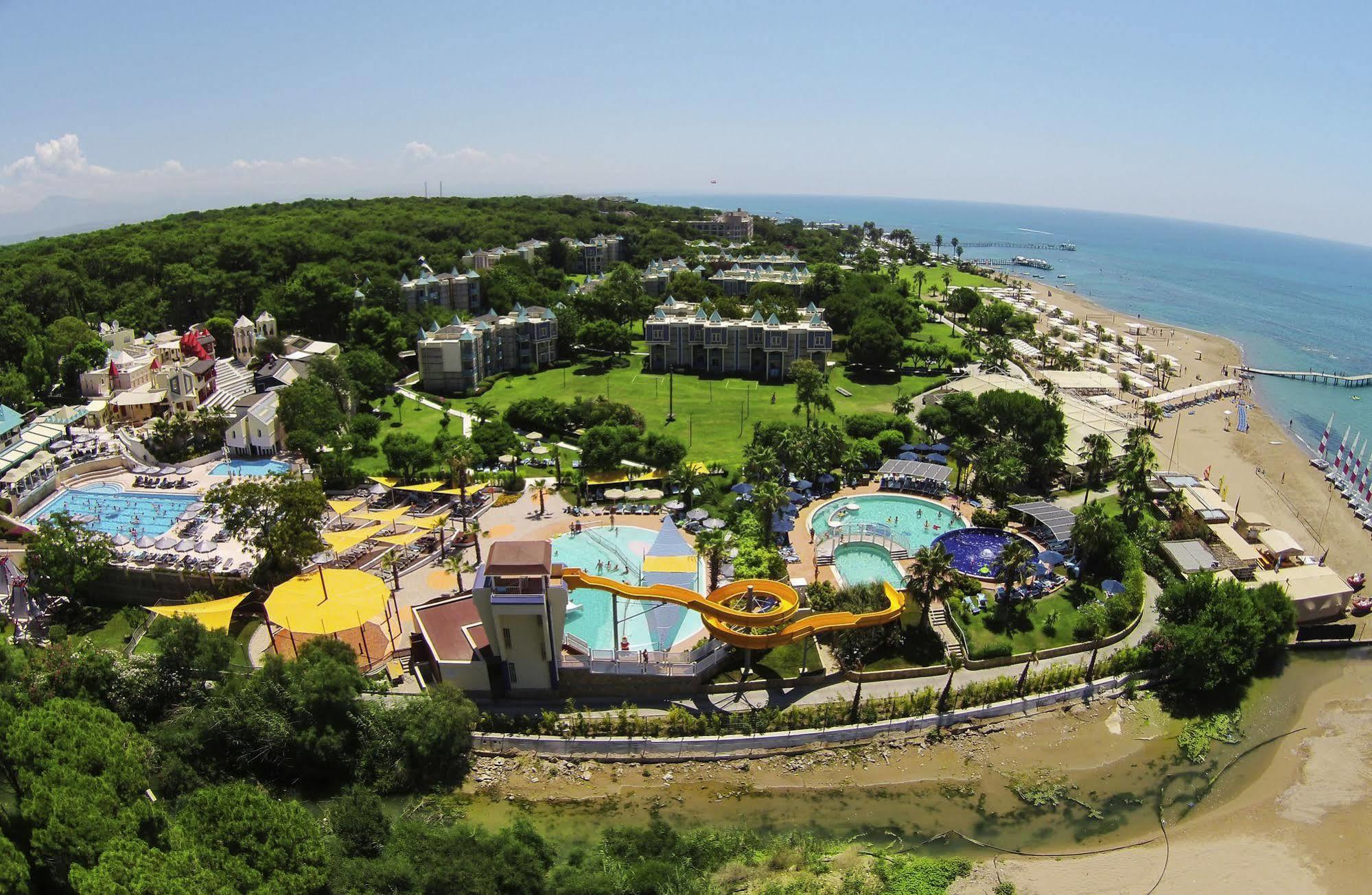 Hotel Robinson Pamfilya Side Exterior foto